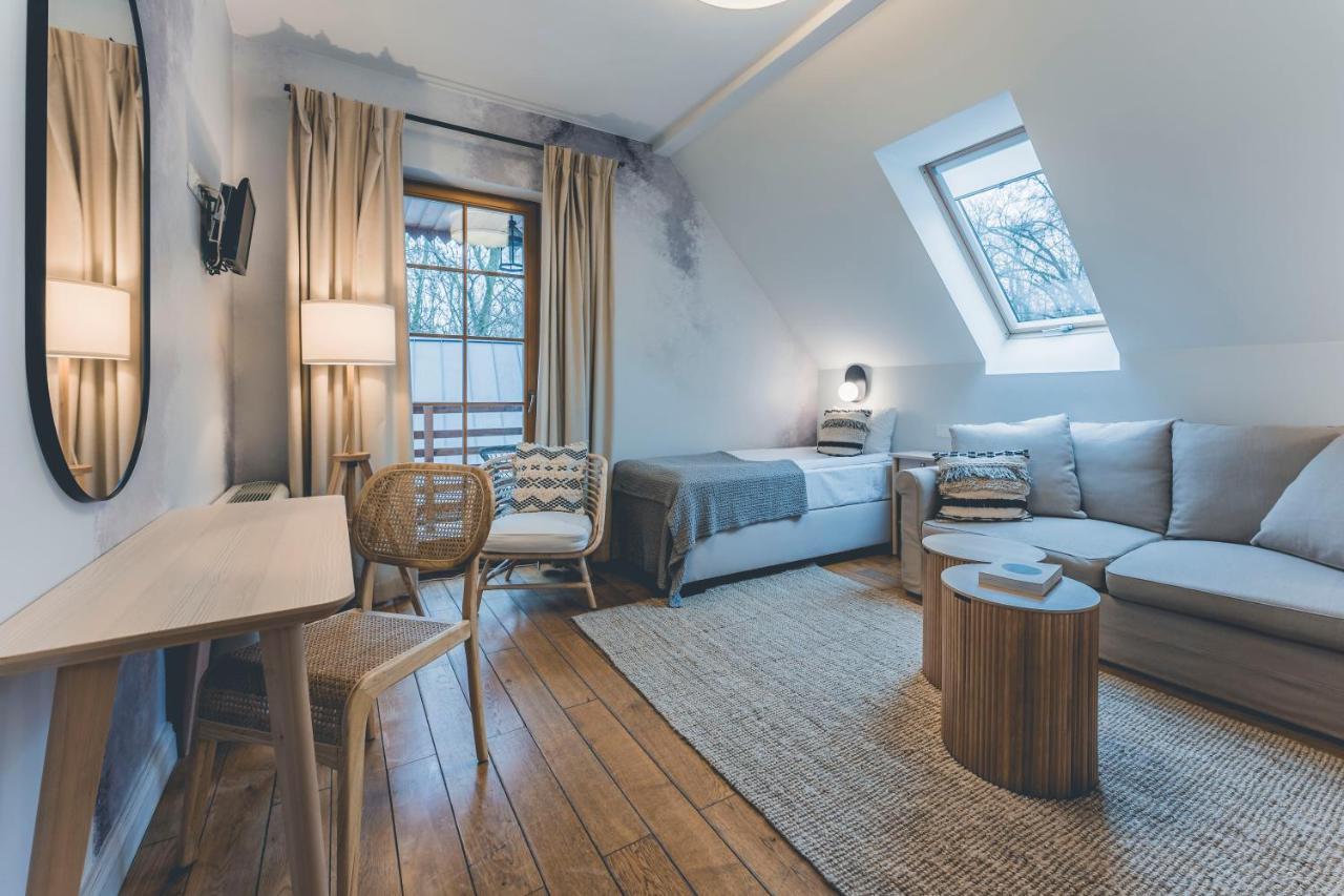 Hotel Lubinowe Wzgorze - Wioska Zdrowia Nałęczów Exteriér fotografie